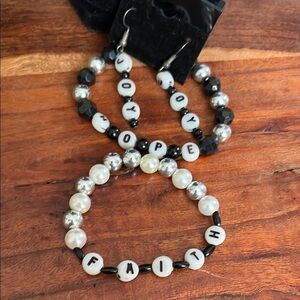 Black and White Beaded Bracelet Set